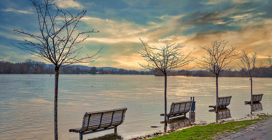 Symbolbild Hochwasser in Hessen